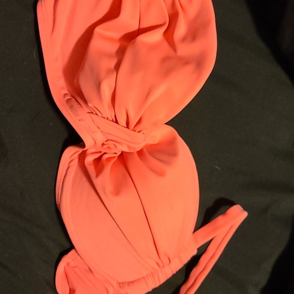 Bikini top - Picture 2 of 2